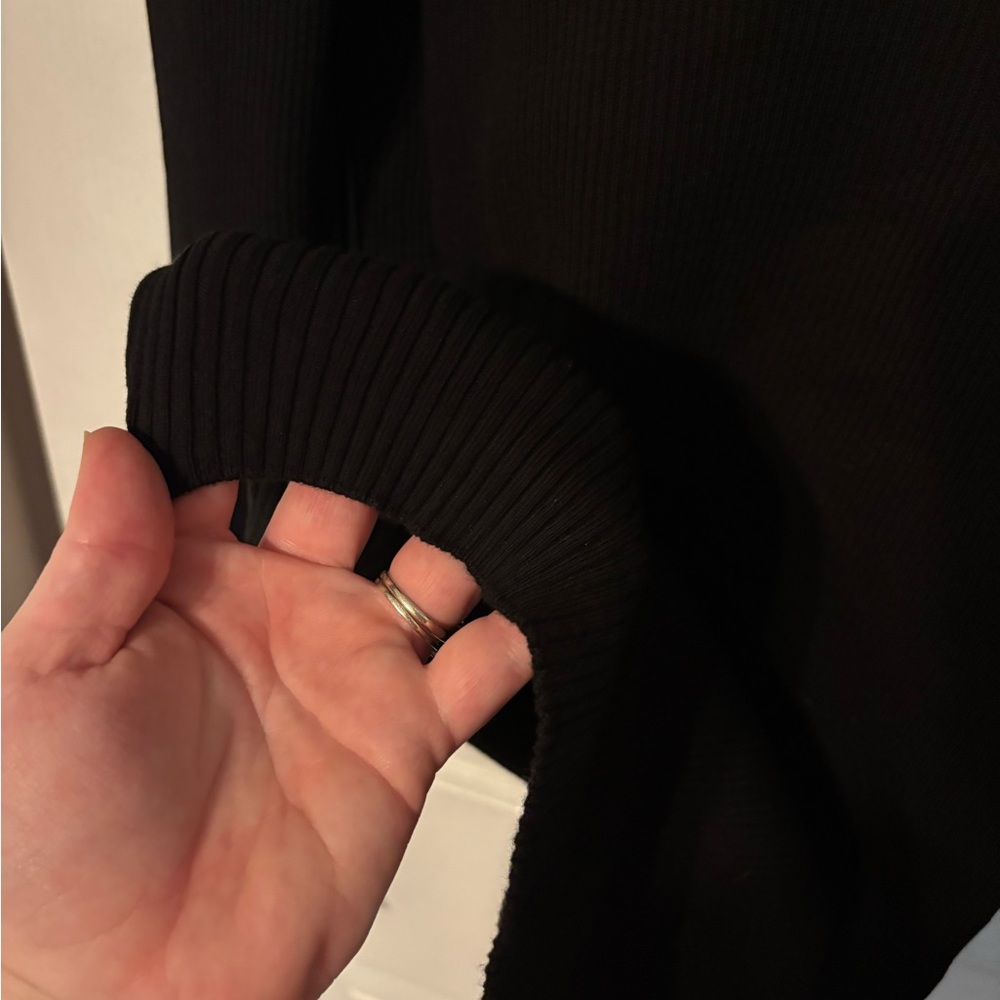 Prada Women’s Black Sweater - Picture 5 of 6
